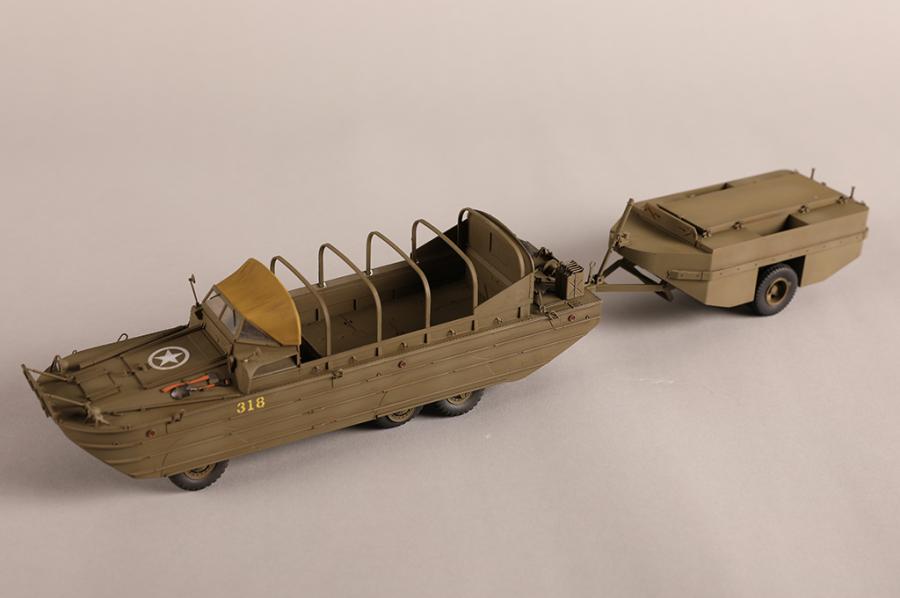 Ilovekit 1/35 GMC DUKW-353 with WTCT-6 Trailer