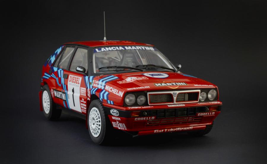 Italeri 1:12 Lancia DELTA 16V HF Integrale 'Sanremo 1989'