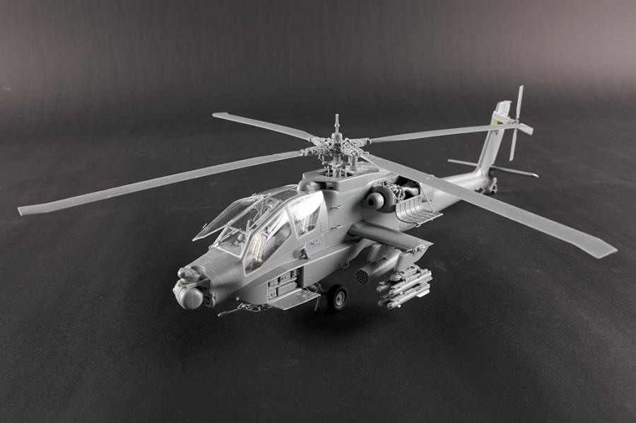 Trumpeter 1/35 AH-64A Apache Late