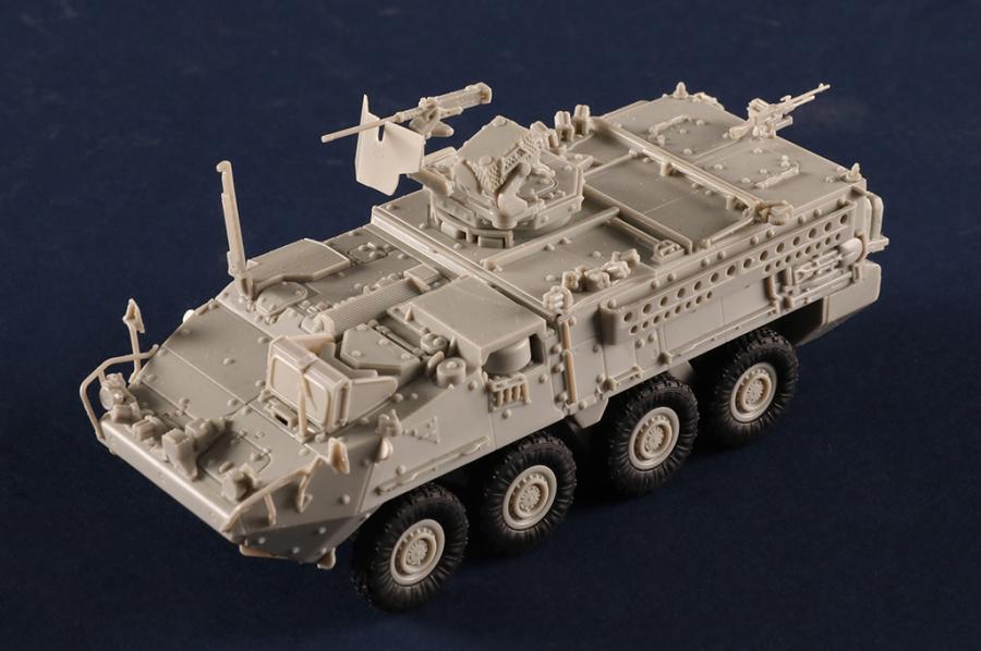 Trumpeter 1/72 M1127 Stryker Recon Vehicle (RV)